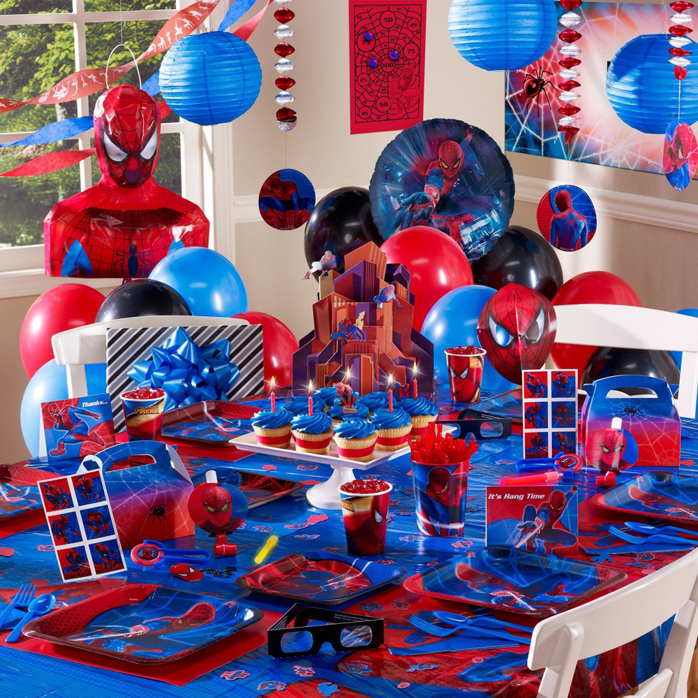 Праздничный стол на дне рождения в стиле Человек-паук